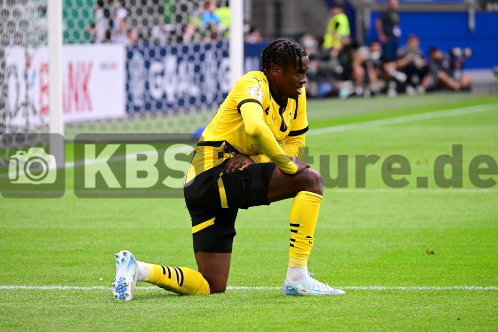 KBS Picture_PhoenixLuebeck-BorDortmund_054 | Bynoe-Gittens Jamie (Borussia Dortmund) ,Sportplatz :  Volksparkstadion, - Realisiert mit Pictrs.com