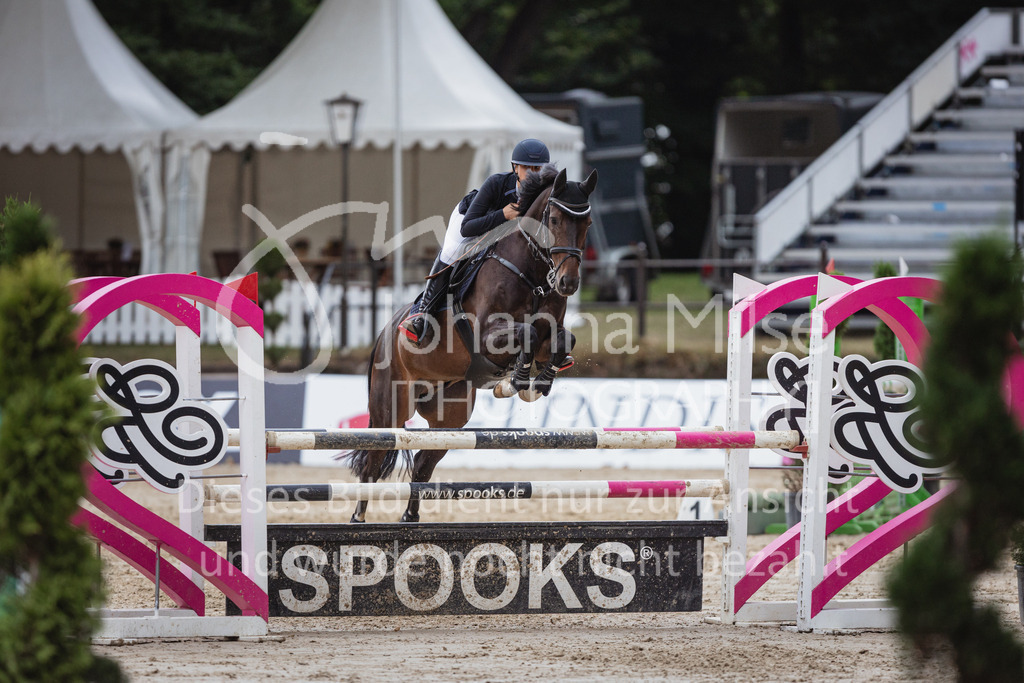 220910_OWLCh_SML_Small-116 | Deine schönsten Turniermomente als professionelle Fotos! Entdecke hochwertige Pferdesport-Fotografie im Online-Shop. Jetzt Fotos finden & bestellen!