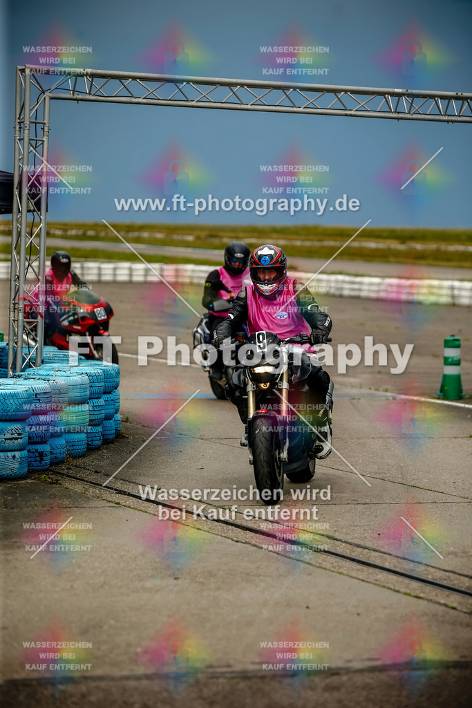 Chambley Juli-1322 | Hier findet Ihr Bilder von Touristenfahrten auf der Nürburgring Nordschleife oder von anderen Veranstaltungen die ich besucht habe. Viel Spass beim Durch Schauen 