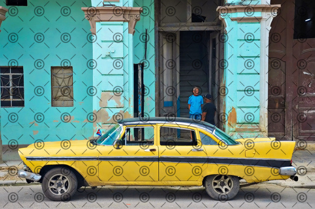 RGE_8697dr | Amerikanischer Oldtimer in Havanna.   Fotograf: Ralf Gebhardt - Realisiert mit Pictrs.com