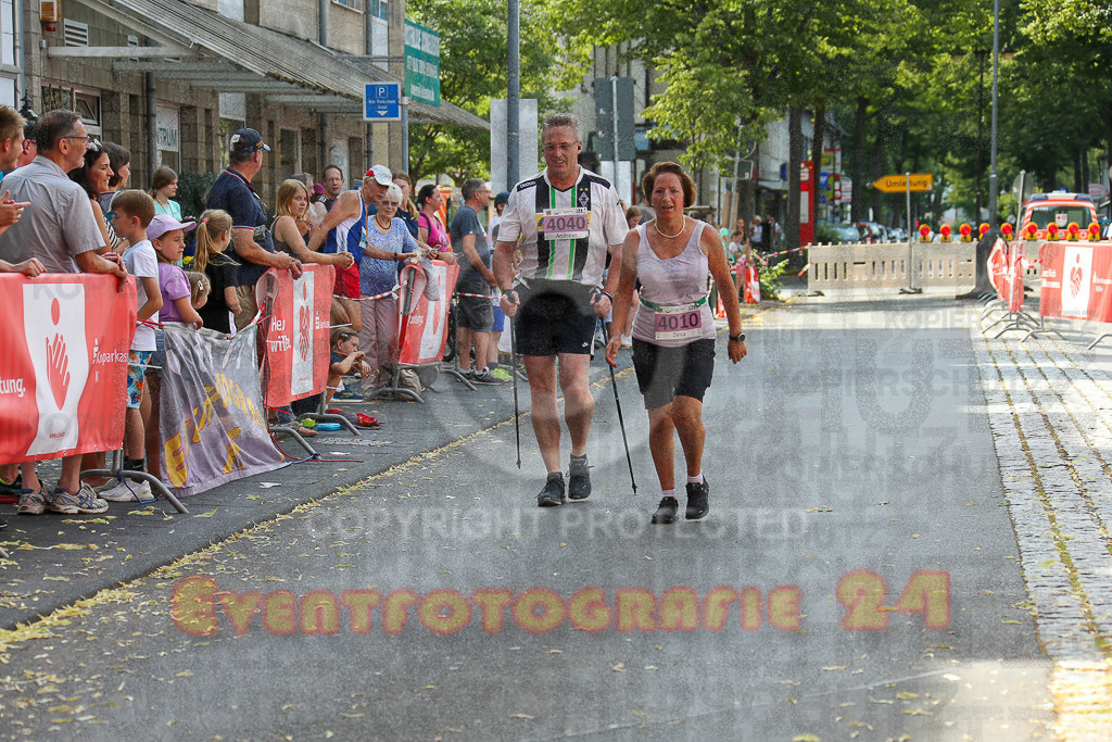 220625_1703_EX1_5935 | Sportfotografie im Rhein-Sieg Kreis, Köln, Bonn, NRW, Rheinland Pfalz, Hessen, etc. Unser Tätigkeitsfeld umfasst den Laufsport vom Volkslauf über den Marathon, Duathlon, Triathon bis zum Ultralauf wie Kölnpfad Ultra oder Schindertrail.