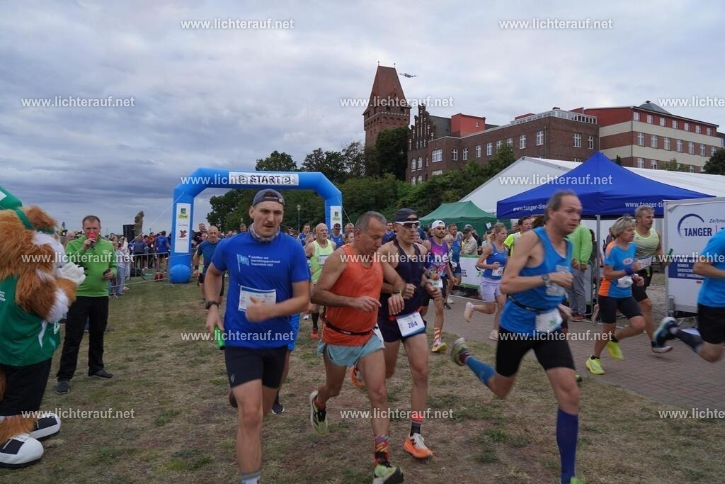 DSC05229 | Lichterlauf  - Realized with Pictrs.com