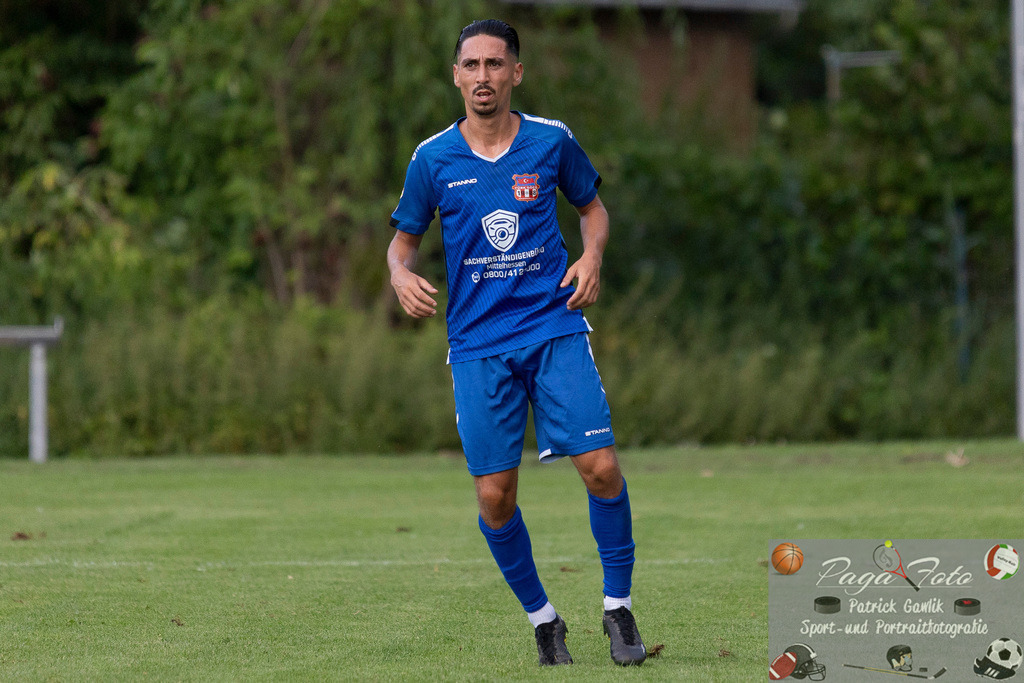 Hessenliga: Türk Gücü Friedberg - FC Eddersheim, 09.08.2024 | Kamil Yikilmaz (Türk Gücü Friedberg #7), Freisteller, Portrait / Porträt, Türk Gücü Friedberg - FC Eddersheim, Friedberg, Städtischer Sportplatz, 9.8.2024 - Realisiert mit Pictrs.com