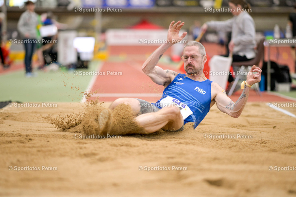 Deutsche Hallenmeisterschaften Masters - Samstag_46 | Deutsche Meisterschaften Halle Masters am 02.03.2024 in Dortmund 

Foto: Kai Peters - Realisiert mit Pictrs.com