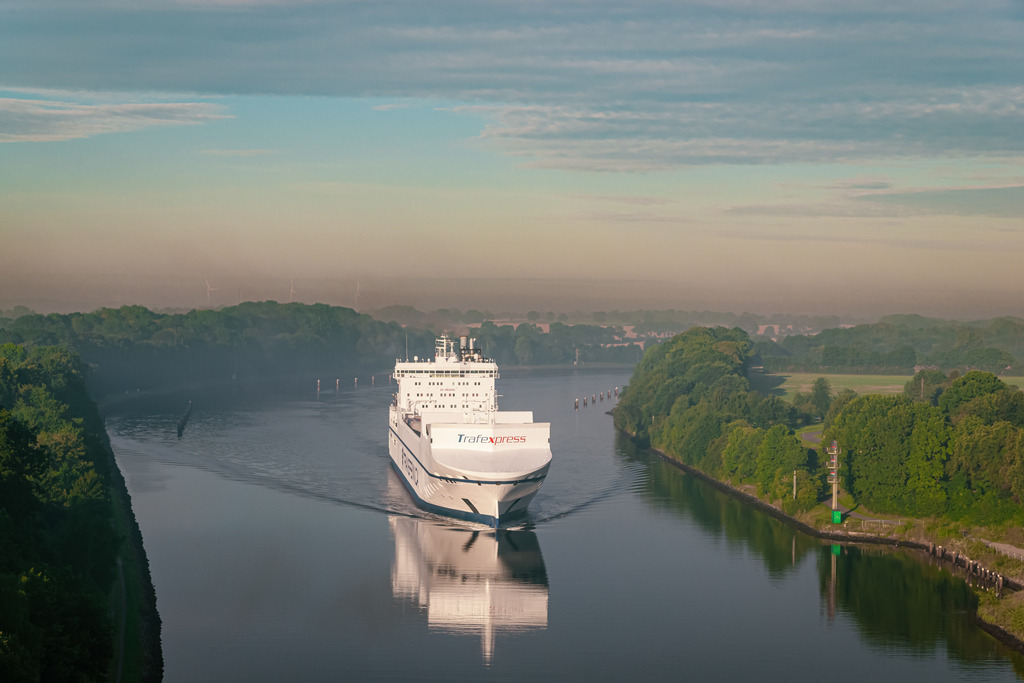 _BBB1442 | Entdecken Sie hochwertigen Fotodruck auf Leinwand, Acrylglas, Alu-Dibond und weiteren Materialien bei Fotodruck Online. Gestalten Sie individuelle Wandbilder in bester Qualität – ideal für besondere Erinnerungen und stilvolle Dekorationen. 