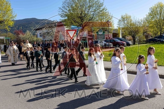 MAE-pic_3006 | Der online Fotoshop des Inzeller Fotografen MAE - Marc Anton Eicher. Hier können Sie ihre Fotos und Stockfotos online bestellen als Download oder als Ausdruck, der ihnen bequem nach Hause geschickt wird.
Ihr Marc Anton Eicher - der Inzeller Fotograf - Realisiert mit Pictrs.com