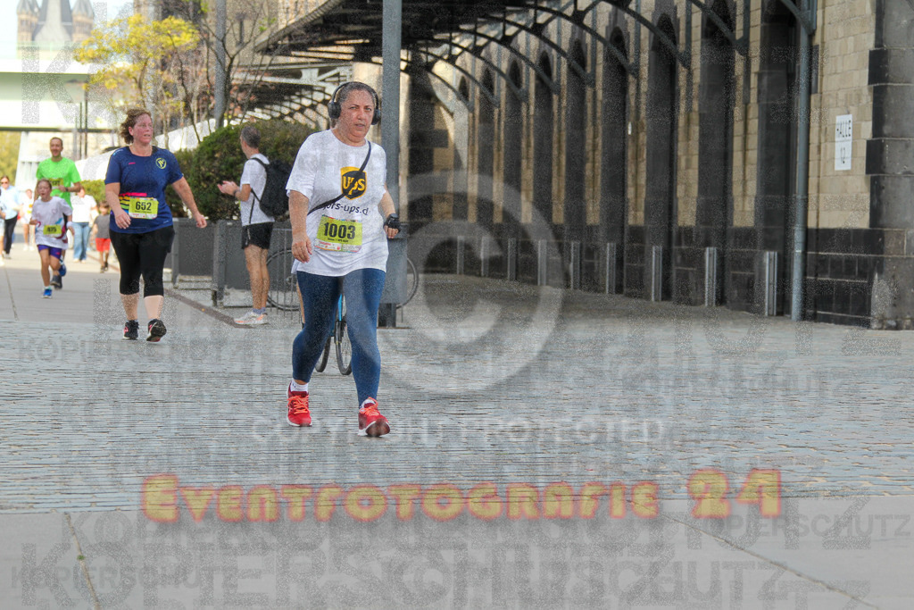 250920_1342_EV4_6505 | Sportfotografie im Rhein-Sieg Kreis, Köln, Bonn, NRW, Rheinland Pfalz, Hessen, etc. Unser Tätigkeitsfeld umfasst den Laufsport vom Volkslauf über den Marathon, Duathlon, Triathon bis zum Ultralauf wie Kölnpfad Ultra oder Schindertrail.