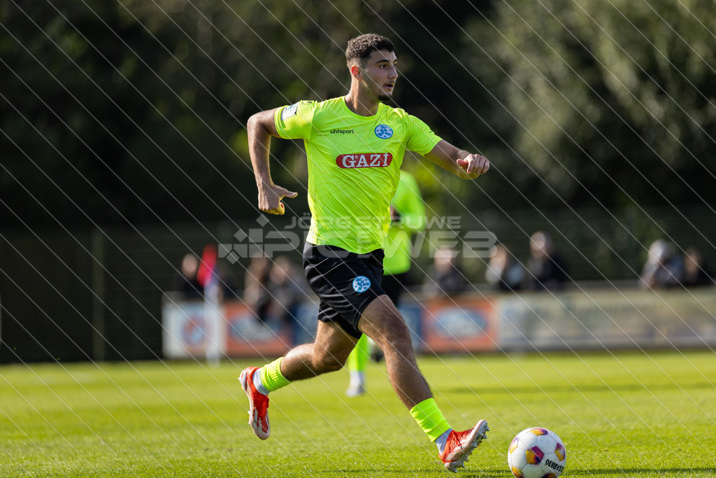 20251003_Picselweb-Fotografie_1R3_1112 | DFB Pokal 2. Runde, JFV A/O/B/H/H - SV Stuttgarter Kickers, Foto: Jörg Struwe - picselweb.de - Realisiert mit Pictrs.com