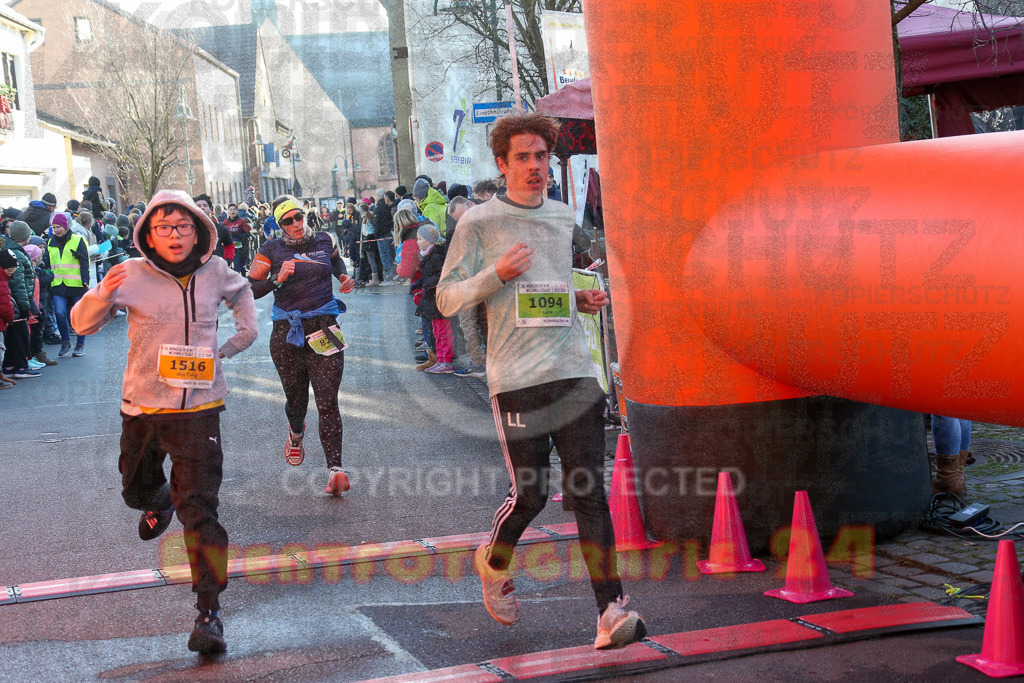 241201_1048_EX1_8726 | Sportfotografie im Rhein-Sieg Kreis, Köln, Bonn, NRW, Rheinland Pfalz, Hessen, etc. Unser Tätigkeitsfeld umfasst den Laufsport vom Volkslauf über den Marathon, Duathlon, Triathon bis zum Ultralauf wie Kölnpfad Ultra oder Schindertrail.