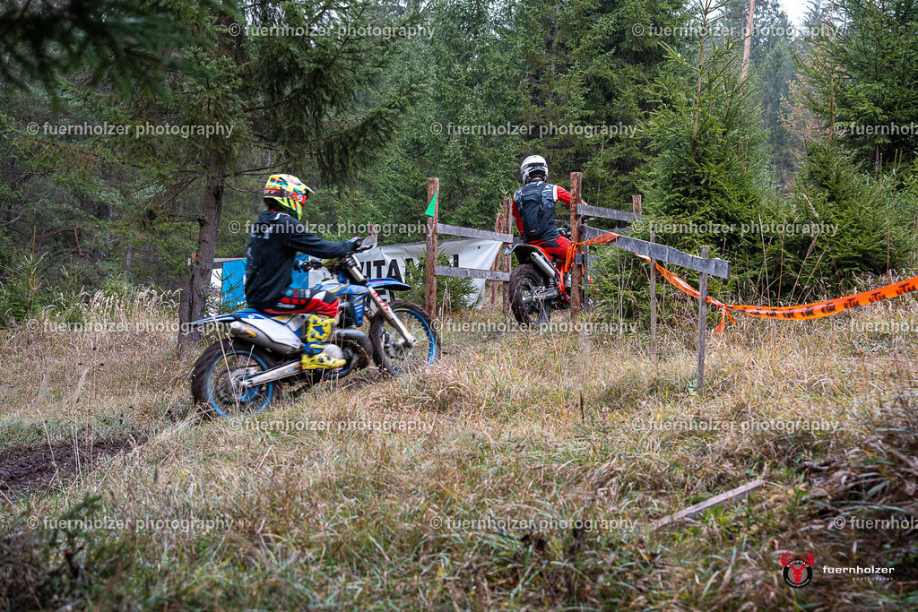 fuernholzer_251026-C1-493 | Fotografische Impressionen von der Red Stag Enduro Extreme by fuernholzer-photography.com. Endurosport in Österreich fotografisch festgehalten von fuernholzer. Auftragsfotografie für Private, Gewerbefotos und Industriefotografie. Eventfotografie, Sportfotografie und Motorsportfotografie. Anbieter von Fotoworkshops, Fototraining, fotografischen Vorträgen und Fotoseminaren.