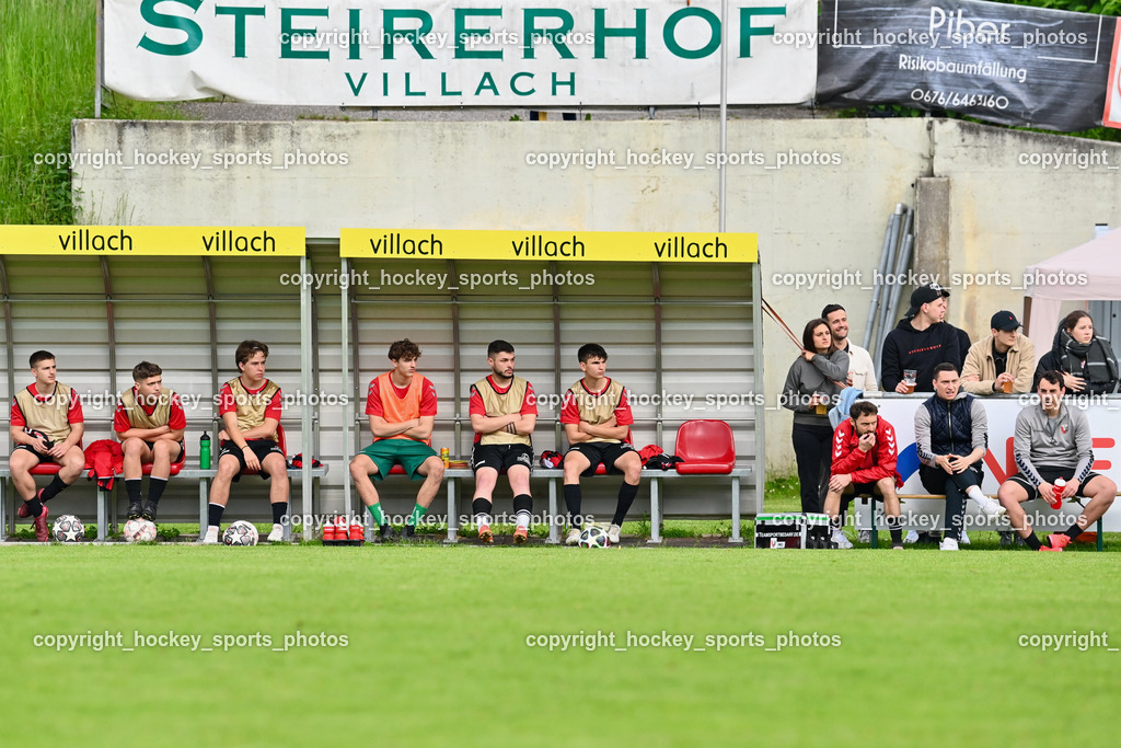 ESV Admira vs. ATUS Velden 20.5.2023 | Spielerbank ESV Admira, Headcoach ESV Admira Alexander Stroj,  #15 Christoph Stattmann