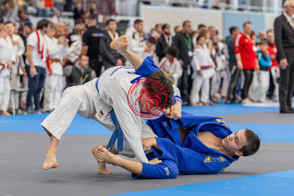 Internationaler Adler Cup 2024 | Foto vom Internationalen Adler Cup Judo Turnier im Sport- und Freizeitzentrum Kalbach im Oktober 2024 - Realisiert mit Pictrs.com