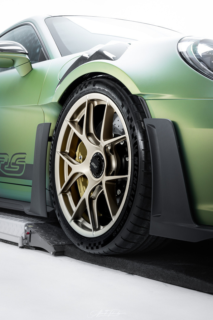 911 GT3 RS | Entdecken Sie die faszinierende Welt von Alexander Tschuncky Arts: Kreative Fotografie, atemberaubende Automobilkunst und hochwertiger Bilderdruck. Lassen Sie sich inspirieren! - Realisiert mit Pictrs.com