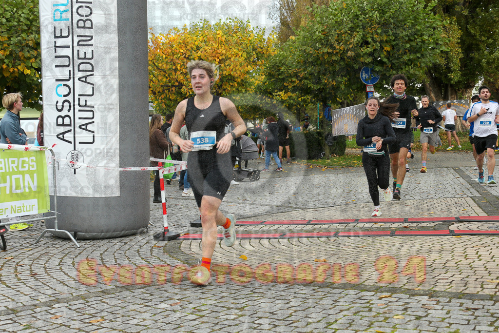 241020_1019_EX1_8784 | Sportfotografie im Rhein-Sieg Kreis, Köln, Bonn, NRW, Rheinland Pfalz, Hessen, etc. Unser Tätigkeitsfeld umfasst den Laufsport vom Volkslauf über den Marathon, Duathlon, Triathon bis zum Ultralauf wie Kölnpfad Ultra oder Schindertrail.