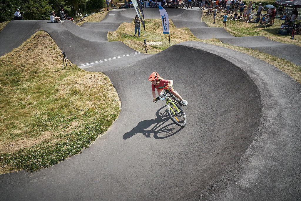 202506251-03 PM25 133@sebastiankopp | German Pumptrack Series - Realisiert mit Pictrs.com