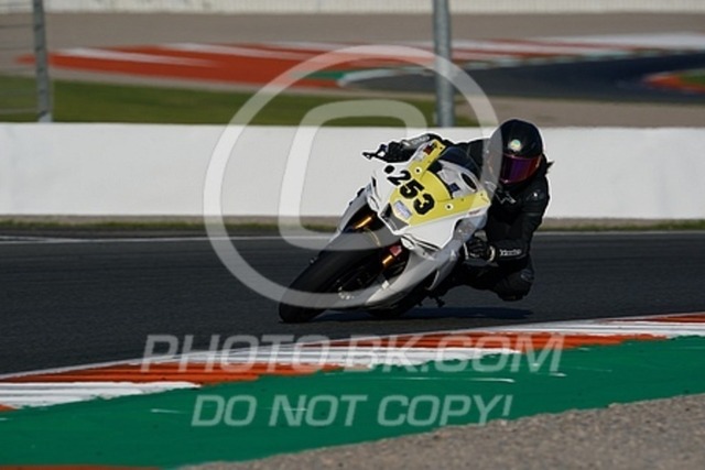 2023_01_03_PBK_12207 | Sportfotografie; SlowMotion; Video; Rennstrecke; Hafeneger; Speer; Racing; RSE; BMW; CBO; Trackday; Motorsportarena; Hockenheimring; Brno; Most; Barcelona; Valencia