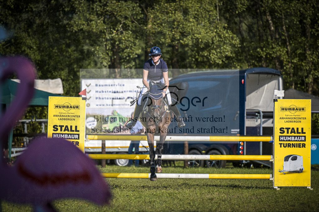 DOS_0513 | Entdecke hochwertige Reitturnierfotos von Foto Oger. Professionell, emotional und authentisch – jetzt Lieblingsmomente im Shop bestellen.Deutschlandweite Turnierfotografie. - Realisiert mit Pictrs.com