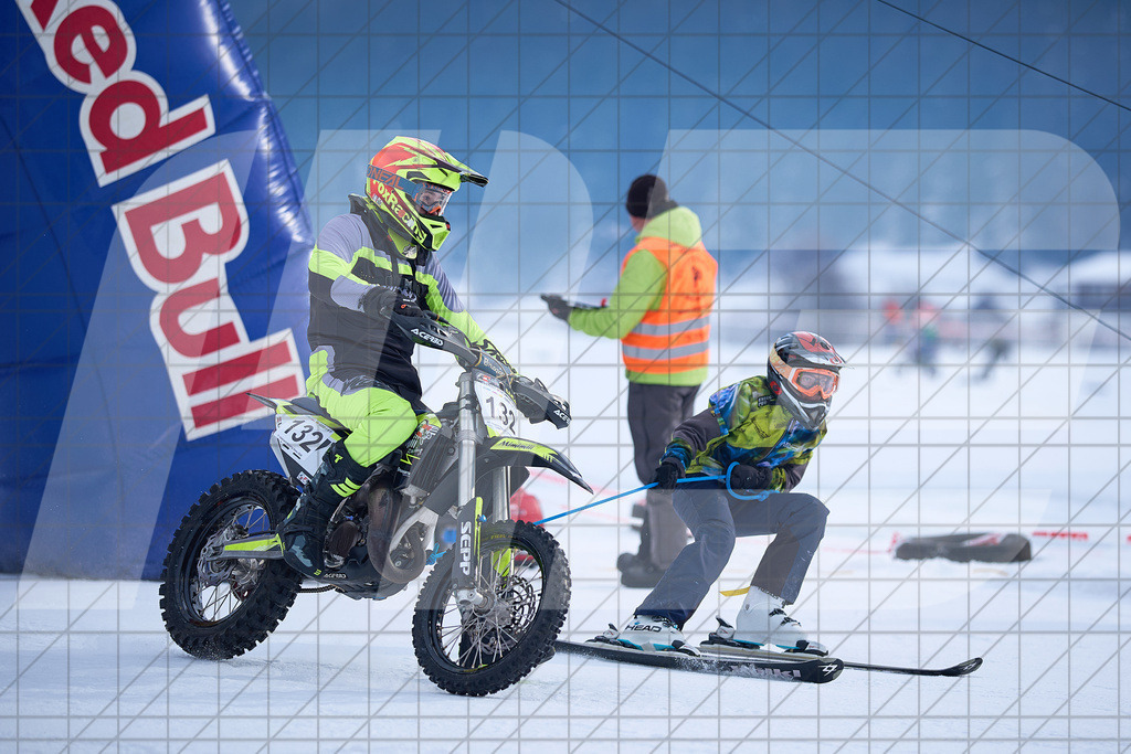 11. Holzknecht Skijöring | Skijöring am 24.01.2026: 11. Holzknecht Skijöring in Gosau am Dachstein, Oberösterreich, ÖsterreichFoto: © 2026 Martin Bihounek | mb-creative.eu