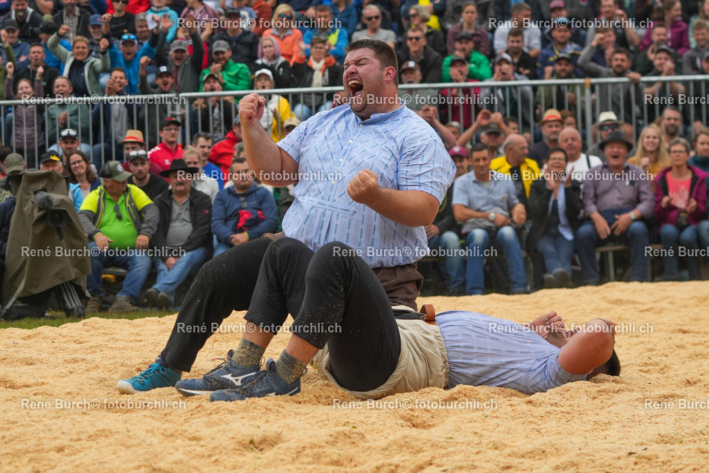 RB-04798 | René Burch leidenschaftlicher Fotograf aus Kerns in Obwalden.  Hier finden sie Sport, Landschaft und Natur Fotografie.
 - Realisiert mit Pictrs.com