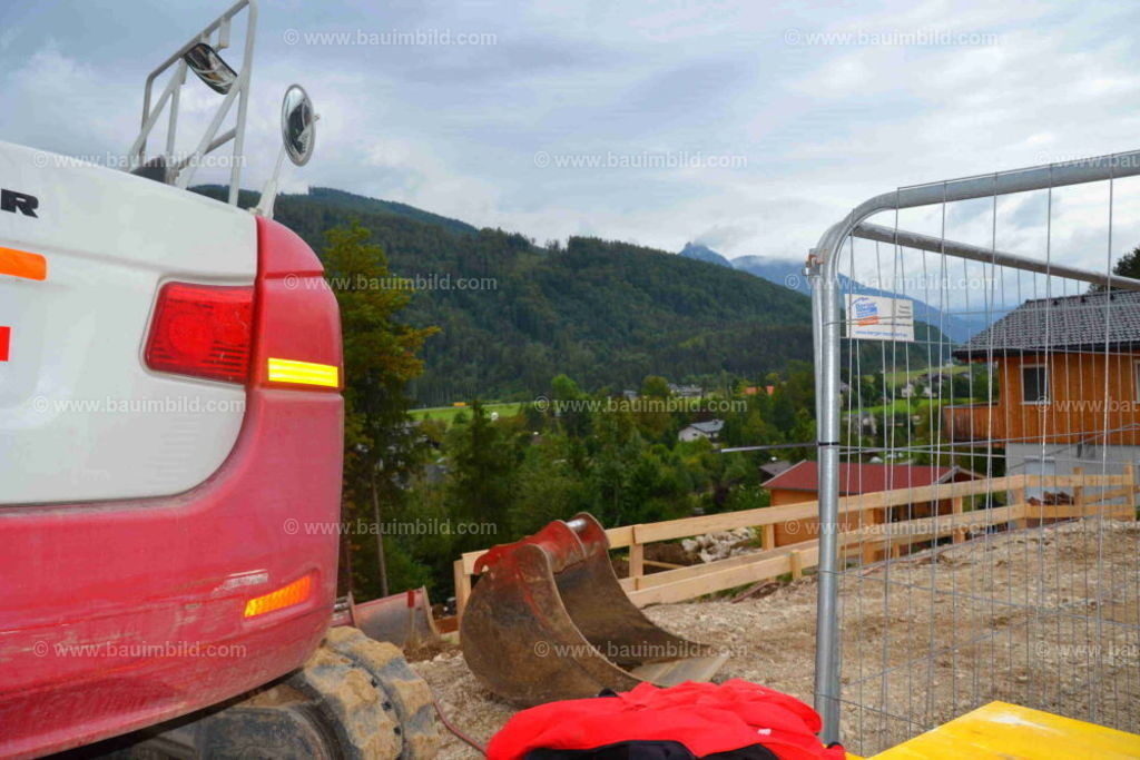 bib-lg01-baustelleneinrichtung-0069 | Nach LV-Leistungsgruppen sortierte Detailfotos über den Bau eines Hauses. Alle Hausbau-Bilder direkt vom Urheber und Autor der Website Haus-Selber-Bauen.com