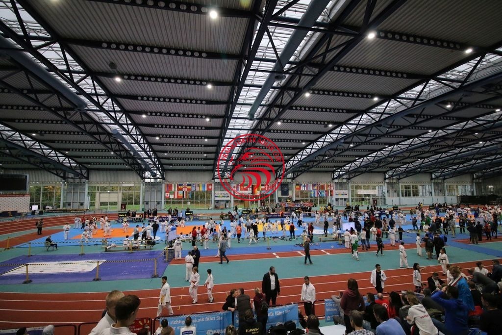 MSY-2022-10-29-7650 | Fotos vom Adler Cup - Pictures from Adler Cup

Hier findet Ihr alle Eindrücke und großen Momente der Adler Cup Wochenenden. Here you will find all impressions and great moments of the Adler Cup weekends. - Realisiert mit Pictrs.com