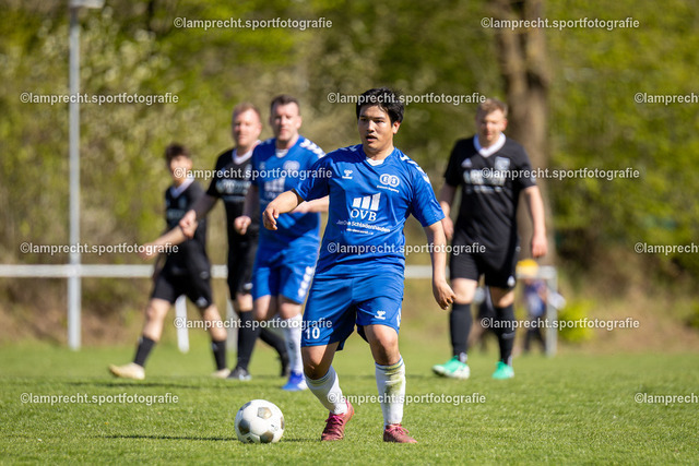 Fußball I Herren I Saison 2025-2026 I Kreisklasse A I 21. Spieltag I TV Trappenkamp - SV Eintracht Segeberg 236 | Christopher Fortwängler (10, SV Eintracht Segeberg) - Realisiert mit Pictrs.com