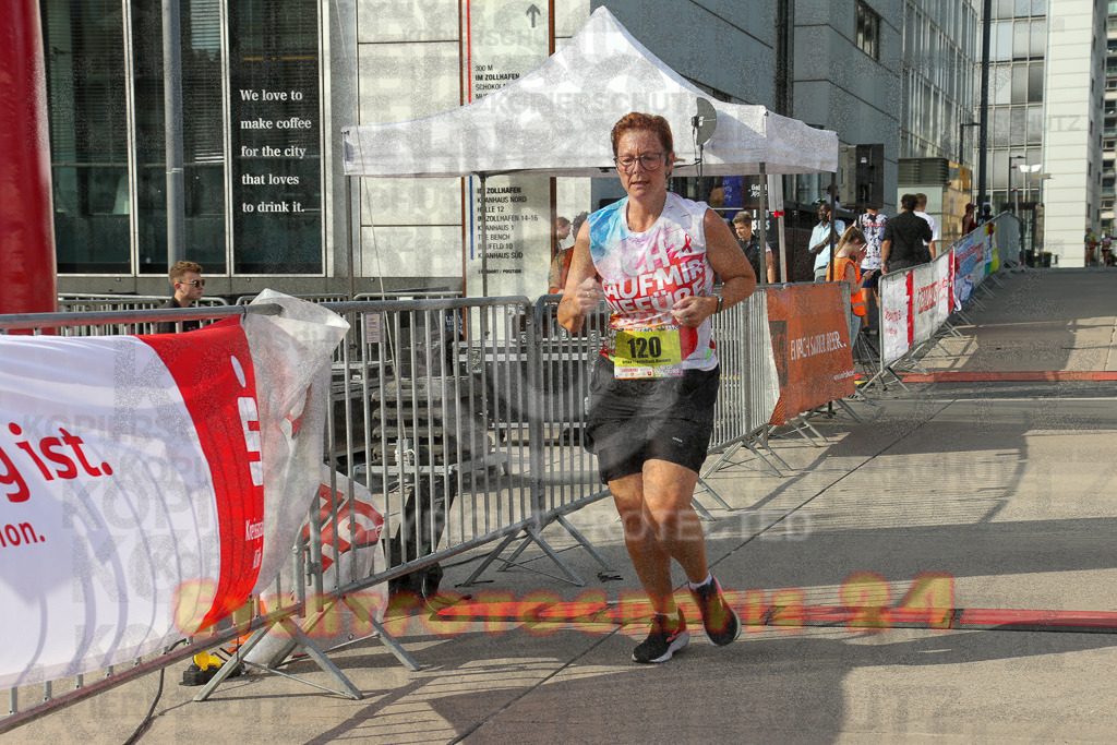 250920_1555_EX1_0841 | Sportfotografie im Rhein-Sieg Kreis, Köln, Bonn, NRW, Rheinland Pfalz, Hessen, etc. Unser Tätigkeitsfeld umfasst den Laufsport vom Volkslauf über den Marathon, Duathlon, Triathon bis zum Ultralauf wie Kölnpfad Ultra oder Schindertrail.