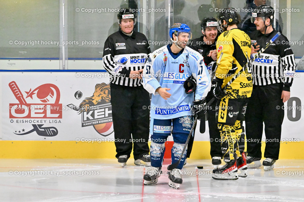ESC Steindorf vs. EC Spittal Hornets 3.12.2022 | PIEBER Manuel, HOLZER Daniel, WUCHERER Gerald, Referees, #9 Essmann Kevin, #57 Wilfan Franz