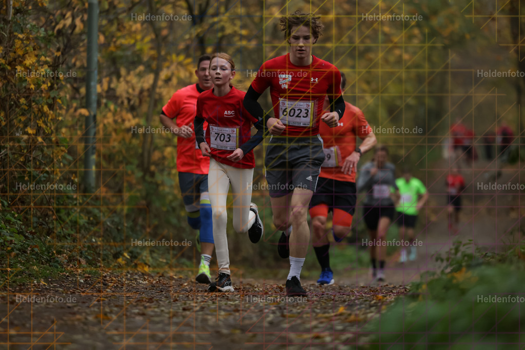Neusser Erftlauf 2025  | Neusser Erftlauf 2025 Foto: Heldenfoto.de