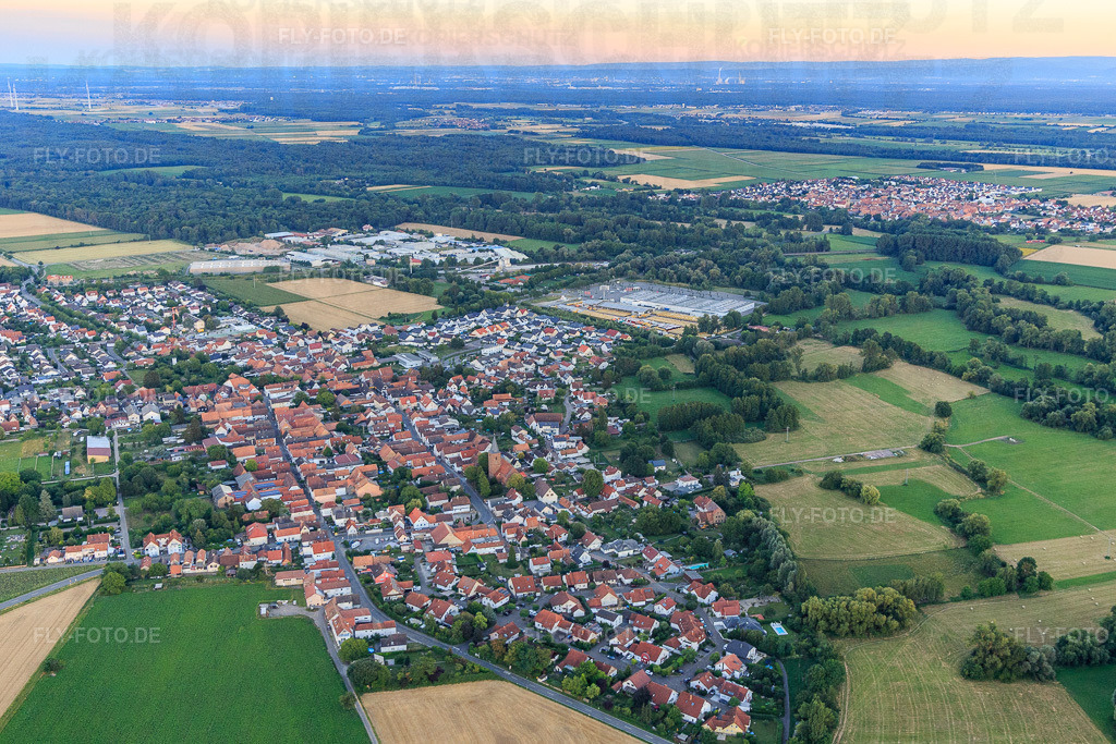 Ortsansicht von Westen | Luftbild: Ortsansicht von Westen in Rohrbach im Bundesland Rheinland-Pfalz in Deutschland. Foto: IMG_133623.jpg vom 12.07.2022 durch Werner Riehm/FLY-FOTO.de - Realisiert mit Pictrs.com