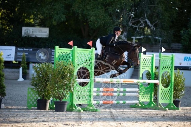 2B4A0032 | pixelfaenger - Realisiert mit Pictrs.com