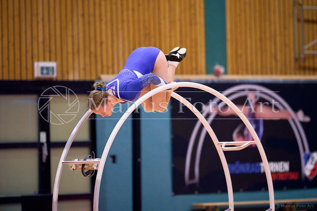 A-DSC01423 | Professionelle Sportfotografie in Hamburg, Schleswig-Holstein und Niedersachsen – spezialisiert auf Rhönrad, Geräteturnen, Leistungsturnen und rhythmische Sportgymnastik. Bundesweite Begleitung von Rhönrad-Events. Jetzt Sport-Fotos - Realisiert mit Pictrs.com