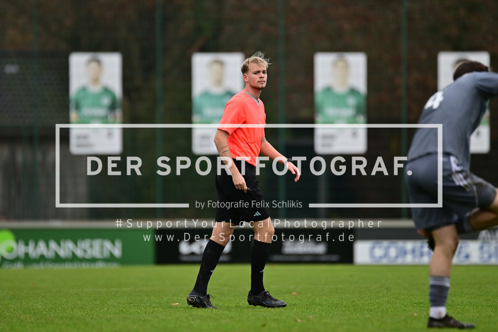 Fußball I Herren I Saison 2025-2026 I Bezirksliga I 18. Spieltag I TSV Elstorf - FC Jesteburg-Bendesdorf I 46881 | Der Sportfotograf. - Realized with Pictrs.com