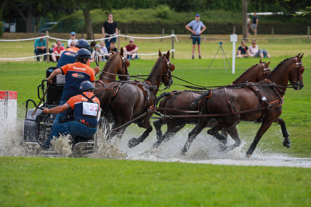 21_KoosdeRondeNED_04 | Bildergalerie von Sport-Ereignissen aber auch von weiteren spannenden Dingen - nicht nur vom Niederrhein. In Anlehnung an den bekannten Spruch von Hanns Dieter Hüsch heißt das Motto: "Niederrhein ist überall".  - Realisiert mit Pictrs.com