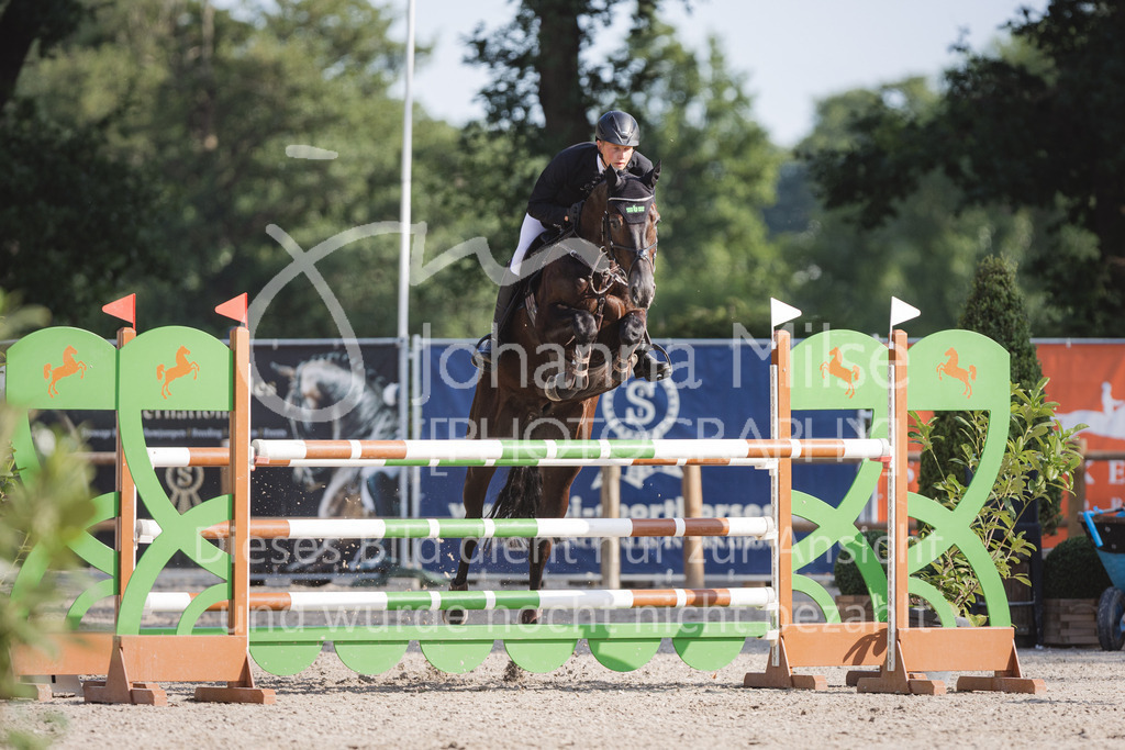 220614_Mühlen_Quali6j-867 | Late Entry Mühlen
Springpferdeprüfung Kl.M* 6j. Qualifikation zum Bundeschampionat
14.06.2022