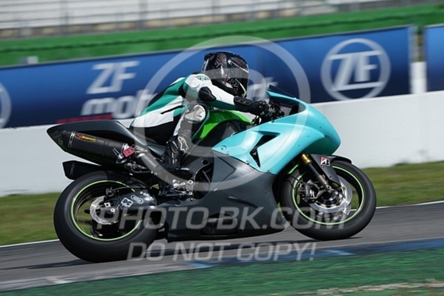 2024_08_05_PBK_14531 | Sportfotografie; SlowMotion; Video; Rennstrecke; Hafeneger; Speer; Racing; RSE; BMW; CBO; Trackday; Motorsportarena; Hockenheimring; Brno; Most; Barcelona; Valencia