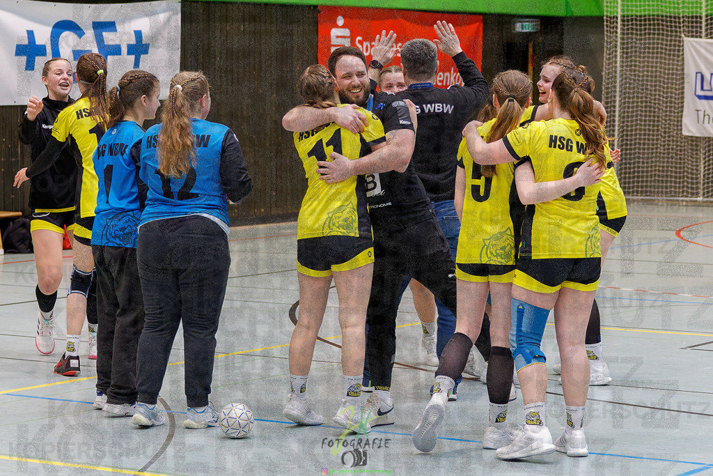 Hessenmeisterschaft wJC - Finale; HSG Kleenheim - HSG Weiterstadt/ Braunsh.Worf. | Hessenmeisterschaft wJC - Finale; HSG Kleenheim - HSG Weiterstadt/ Braunsh.Worf. am 22.03.2025 in Biedenkopf (Sporthalle Lahntalschule)Photo © 2025 - Jörg Heinrich - Realisiert mit Pictrs.com
