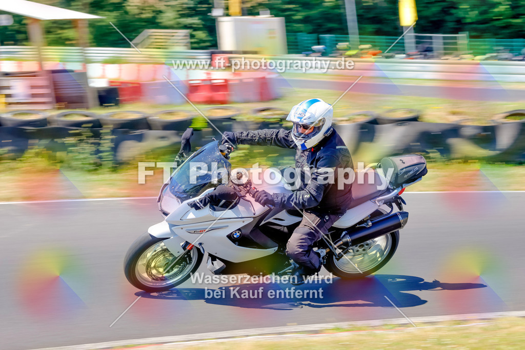 _MOT9481 | Hier findet Ihr Bilder von Touristenfahrten auf der Nürburgring Nordschleife oder von anderen Veranstaltungen die ich besucht habe. Viel Spass beim Durch Schauen 