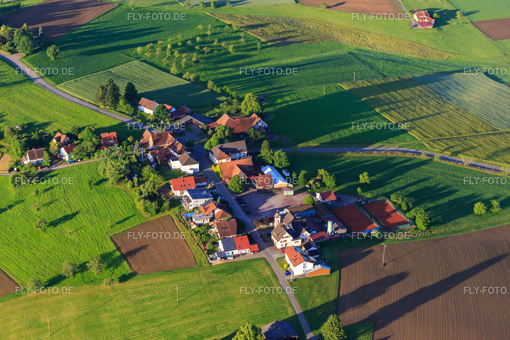 Ortsteil Freihof | Luftbild: Ortsteil Freihof im Ortsteil Ottoschwanden in Freiamt im Bundesland Baden-Württemberg in Deutschland. Foto: IMG_147530.jpg vom 30.05.2025 durch Werner Riehm/FLY-FOTO.de - Realisiert mit Pictrs.com
