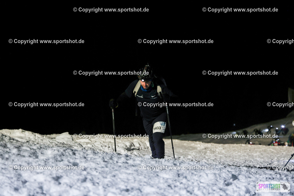 007A1637 | VerticalUp! #vertical_up_kitzbuehel #sportshot_your_pictrs #yourpictrs #dinafit #verticalup!2026