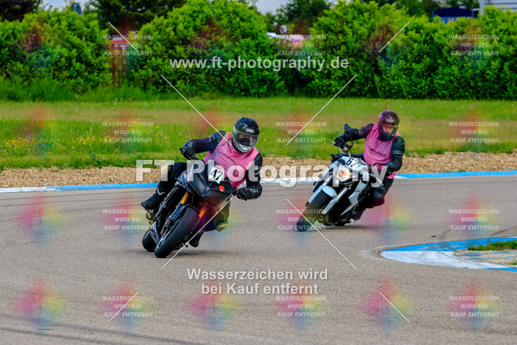 MotoTeam-9034 | Hier findet Ihr Bilder von Touristenfahrten auf der Nürburgring Nordschleife oder von anderen Veranstaltungen die ich besucht habe. Viel Spass beim Durch Schauen 