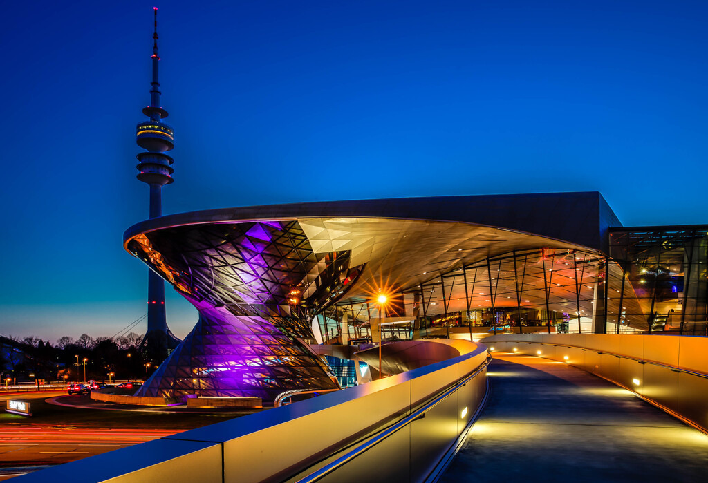 BMW Museum | Museum in Munich - Realisiert mit Pictrs.com
