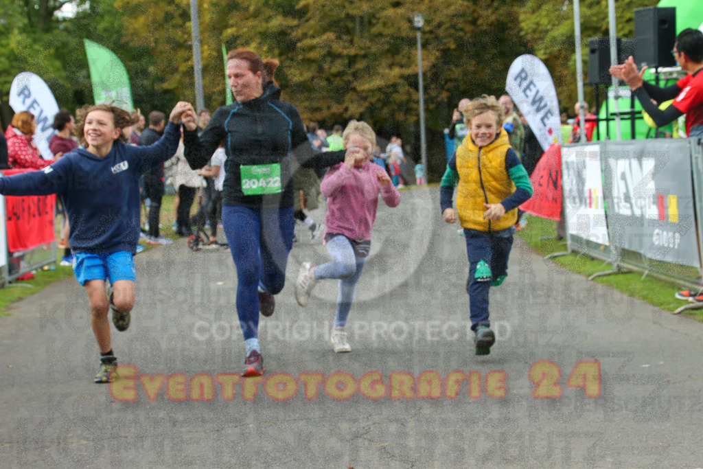 220925_1342_EX1_1841 | Sportfotografie im Rhein-Sieg Kreis, Köln, Bonn, NRW, Rheinland Pfalz, Hessen, etc. Unser Tätigkeitsfeld umfasst den Laufsport vom Volkslauf über den Marathon, Duathlon, Triathon bis zum Ultralauf wie Kölnpfad Ultra oder Schindertrail.
