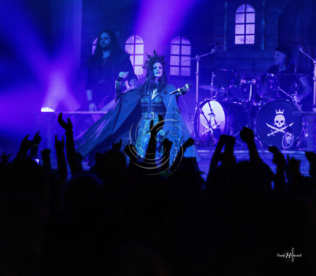 Visions Of Atlantis 21.02.2026 Geiselwind | Frank Herberich Fotografie, Frank Herberich, Fotografie, Hochzeit, Portrait, St. Peter Ording, Ording, Westerhever, Nordsee, Frank Fotografie, Hardheim,  Odenwald,Walldürn, Band,Eventfotografie - Realisiert mit Pictrs.com