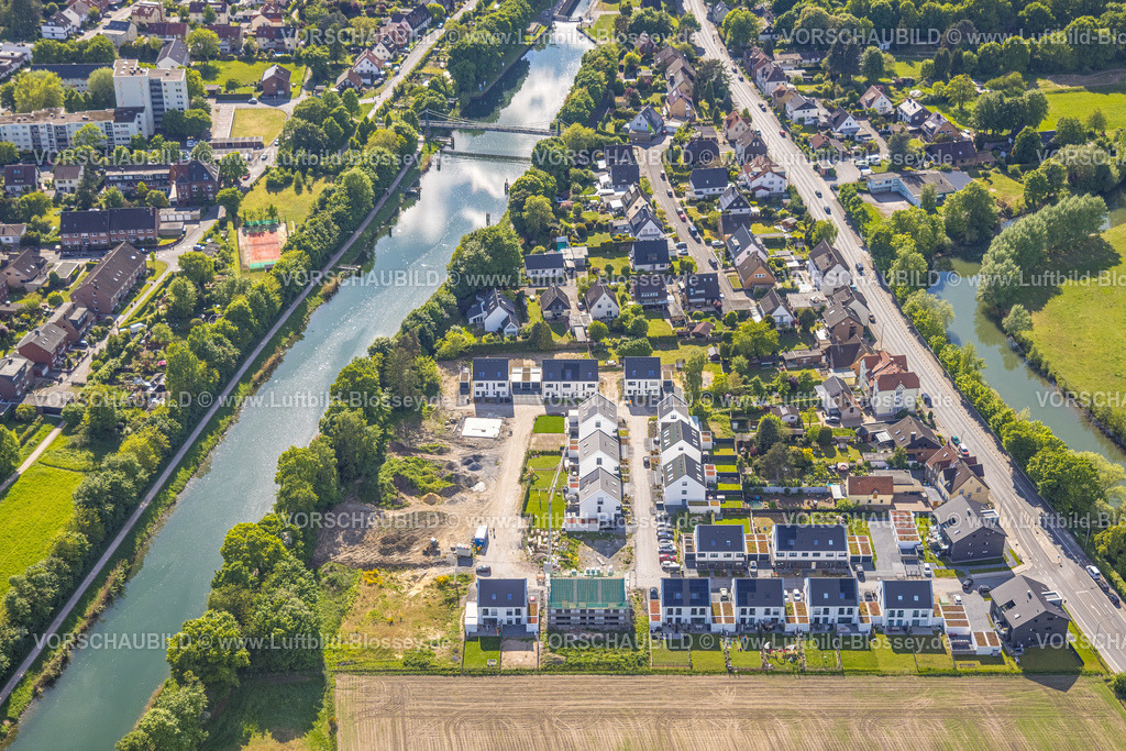 Hamm250500878 | Luftbild, Neubaugebiet für Wohnhäuser Im Fuchswinkel an der Lippestraße / Friedrichsfeld zwischen Fluss Lippe und Datteln-Hamm-Kanal, Uentrop, Hamm, Ruhrgebiet, Nordrhein-Westfalen, Deutschland