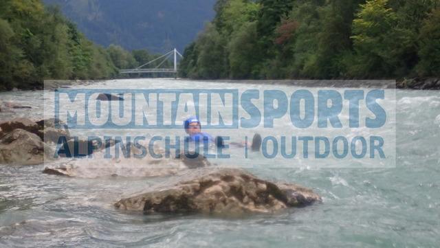 P8180041 | Bestelle die Bilder deines Berg- oder Wasser-Abenteuers mit Mountain Sports bequem von zu Hause aus direkt über unseren Online Fotoshop von pictrs.com. - Realisiert mit Pictrs.com