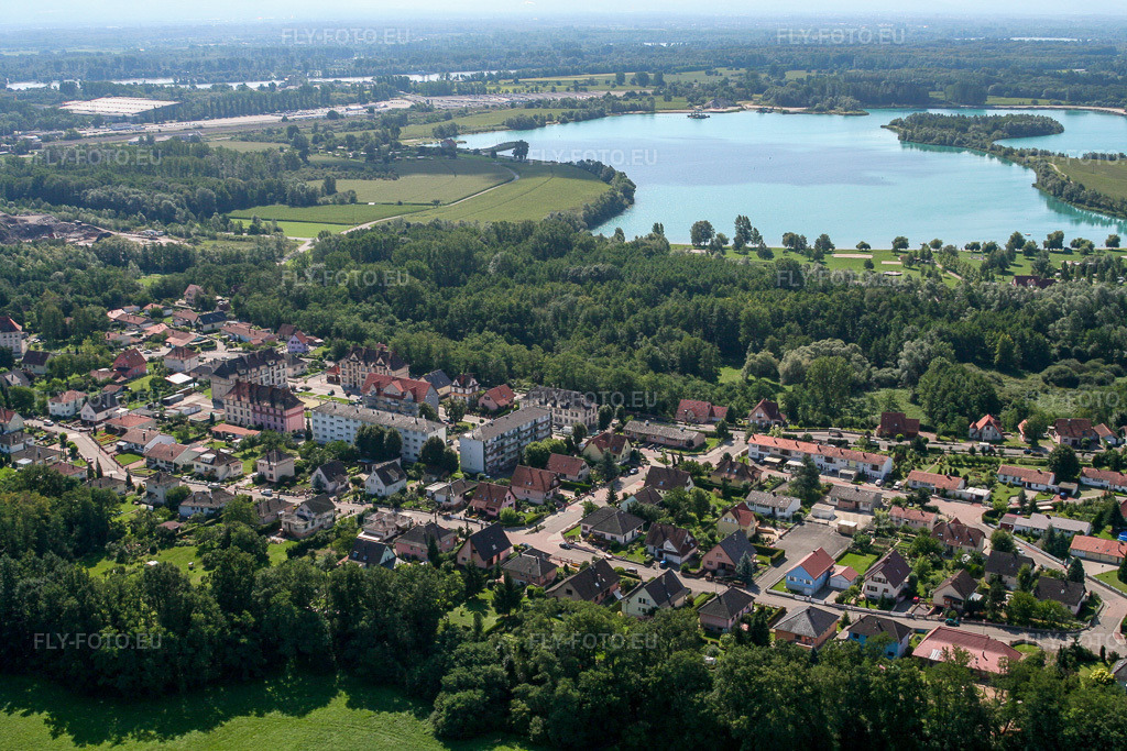 Vue aérienne: Vue de la ville depuis le nord-ouest à Lauterbourg dans le département Bas Rhin, France.Photo: IMG_3592.jpg prise le 31/08/2006 par Werner Riehm/FLY-FOTO.euRésolution de l'original: 3456 x 2304 px