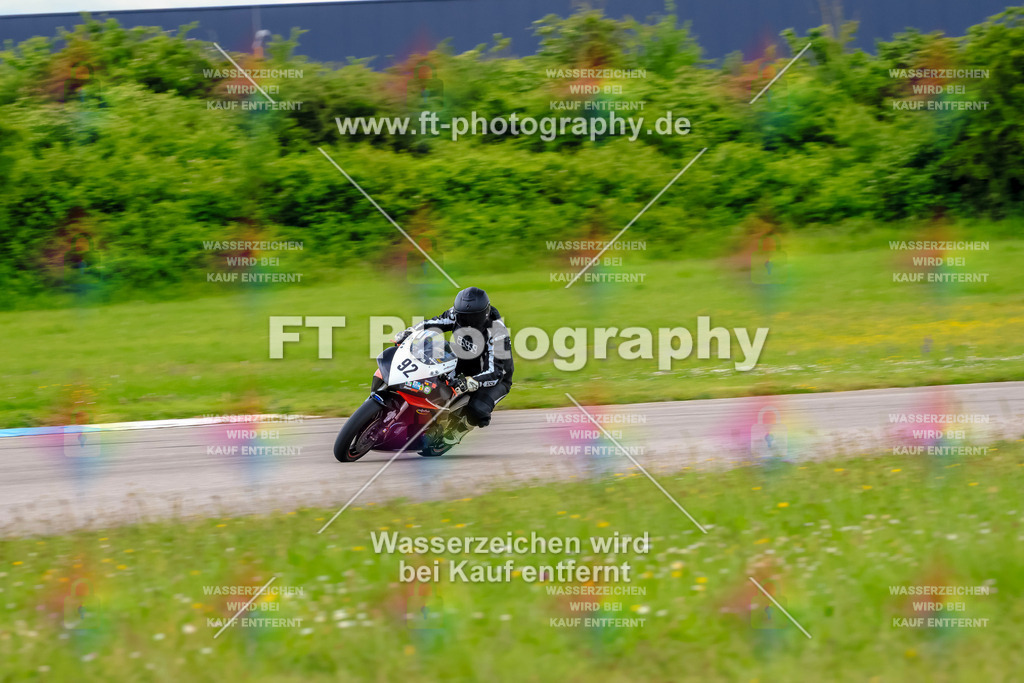 MotoTeam-3616 | Hier findet Ihr Bilder von Touristenfahrten auf der Nürburgring Nordschleife oder von anderen Veranstaltungen die ich besucht habe. Viel Spass beim Durch Schauen 