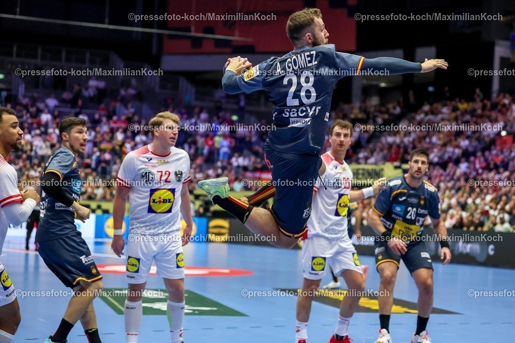 EHF17012601083 | 17.01.2026, Handball, Men's EHF EURO 2026, Österreich - Spanien, Jyske Bank Boxen in Herning, Dänemark, Preliminary Round:  Aleix Gomez Abello (Espania #28) 