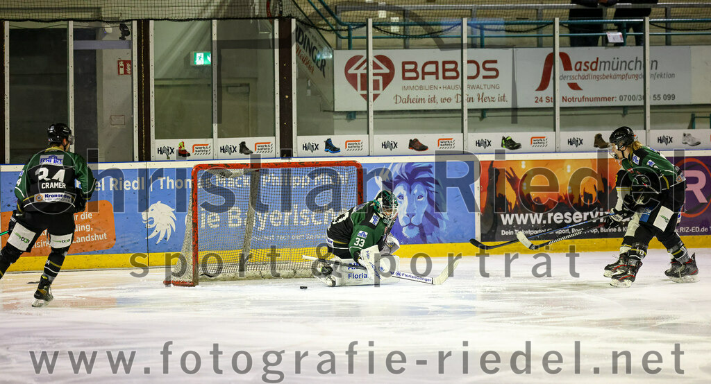 2022-12-23_112_TSV_Erding_gegen_EA_Schongau | Erding, Deutschland, 23.12.2022:
Eishockey, Bayernliga 2022 / 2023, 22. Spieltag, TSV Erding gegen EA Schongau, Endergebnis: 

Foto: Christian Riedel / fotografie-riedel.net